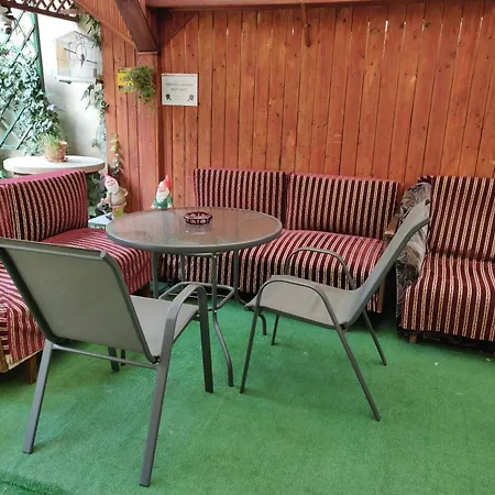 Center 2 Gasthuis 3*